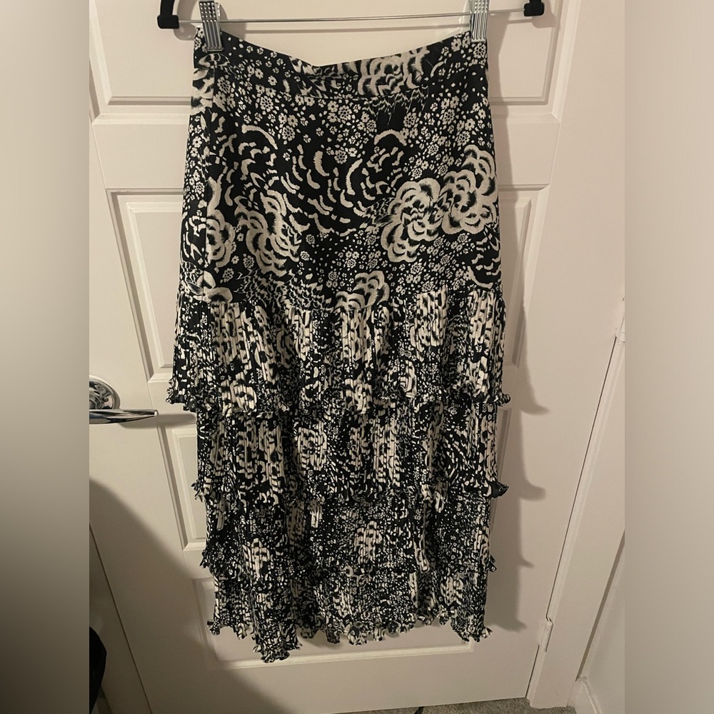 Zara Black And White Floral Skirt
